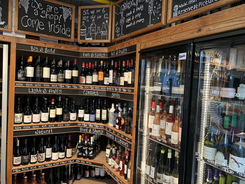 2019 10 23 Reserve Wines Shelves Picturedrome