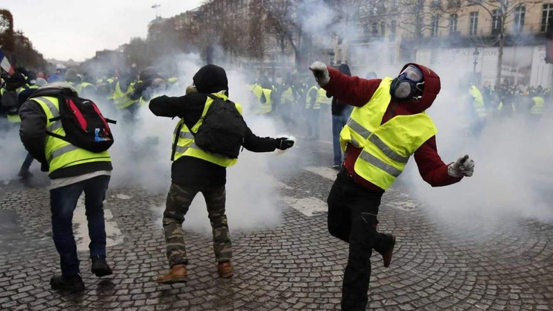 2018 12 20 Civil Unrest Gilets Jaunes On The Paris Streets